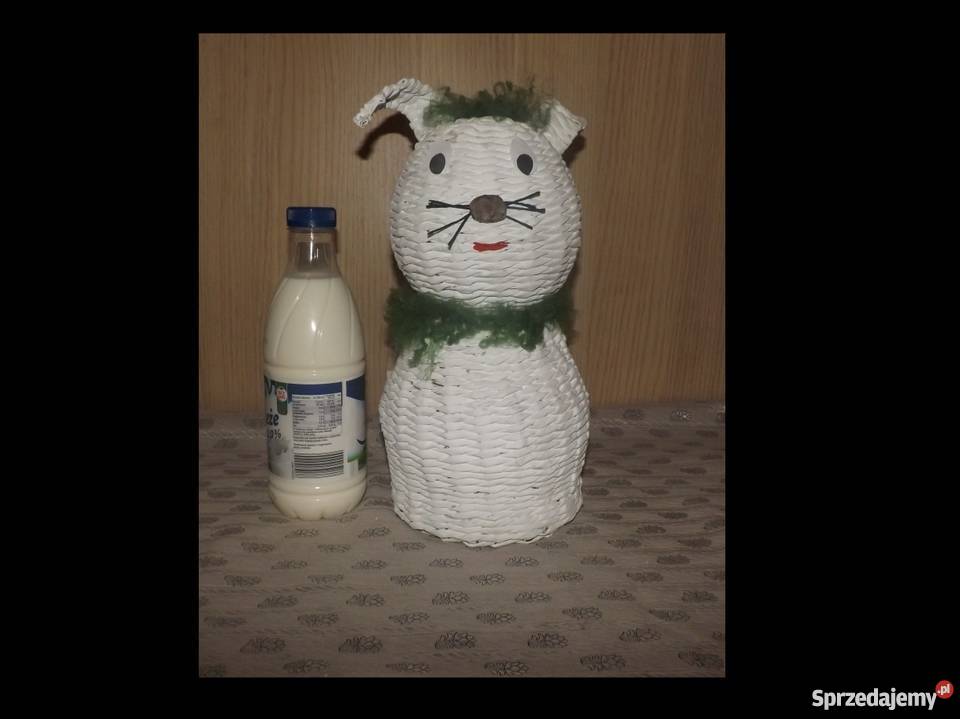 Zajączek biały koszyk wiklina papierowa Wyposażenie wnętrz Lublin