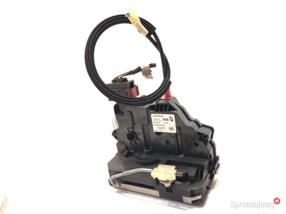 ZAMEK DRZWI PRAWY TYŁ OPEL CORSA E Hatchback