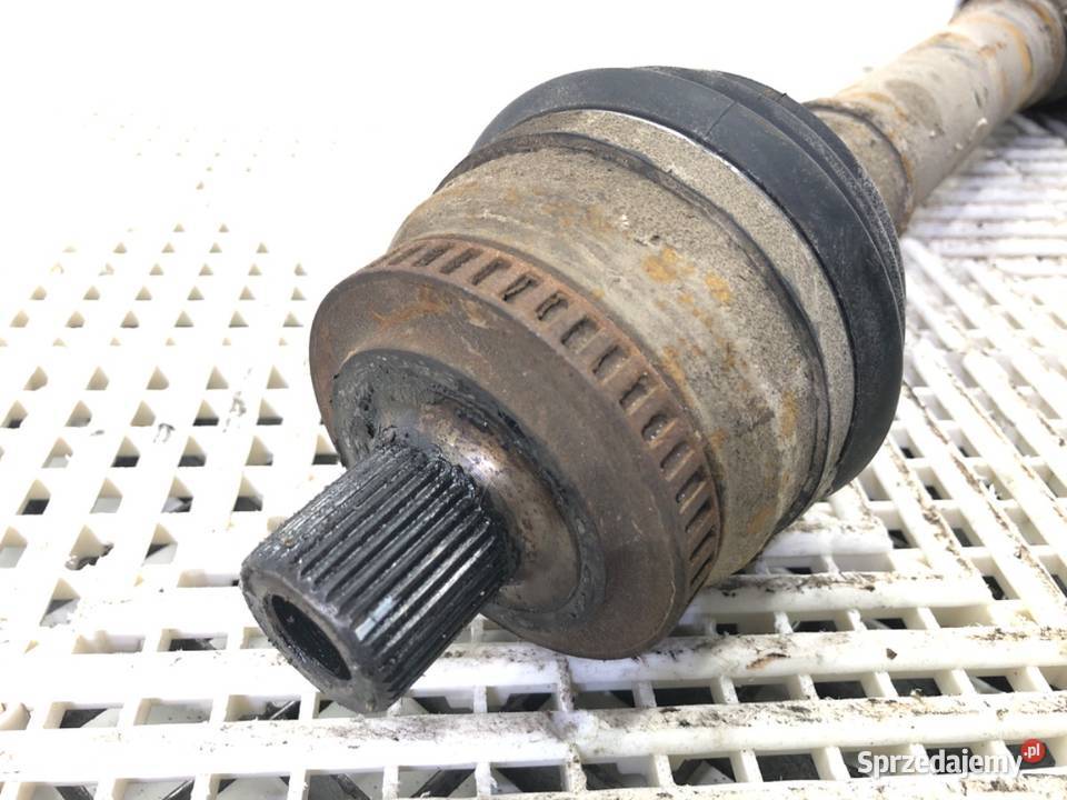 PÓŁOŚ LEWY PRZÓD VW PASSAT B5 25 150 9701 osobowe