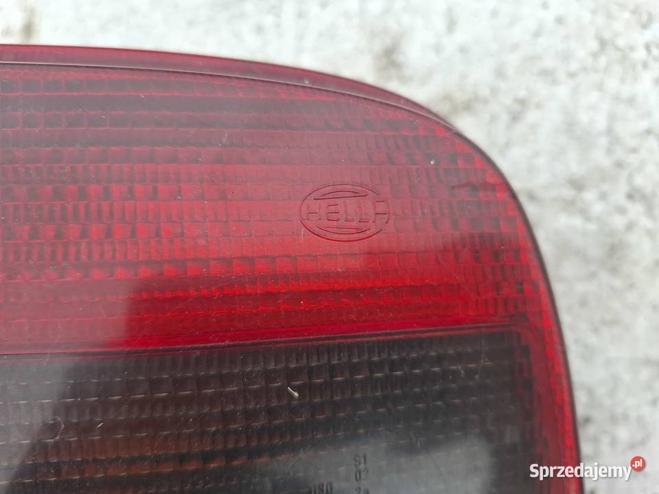 Lampa Prawa Volkswagen Golf 4 Wisznice