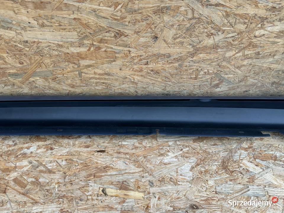 Listwa progowa próg prawa rh bmw 5 G30 G31 Międzychód