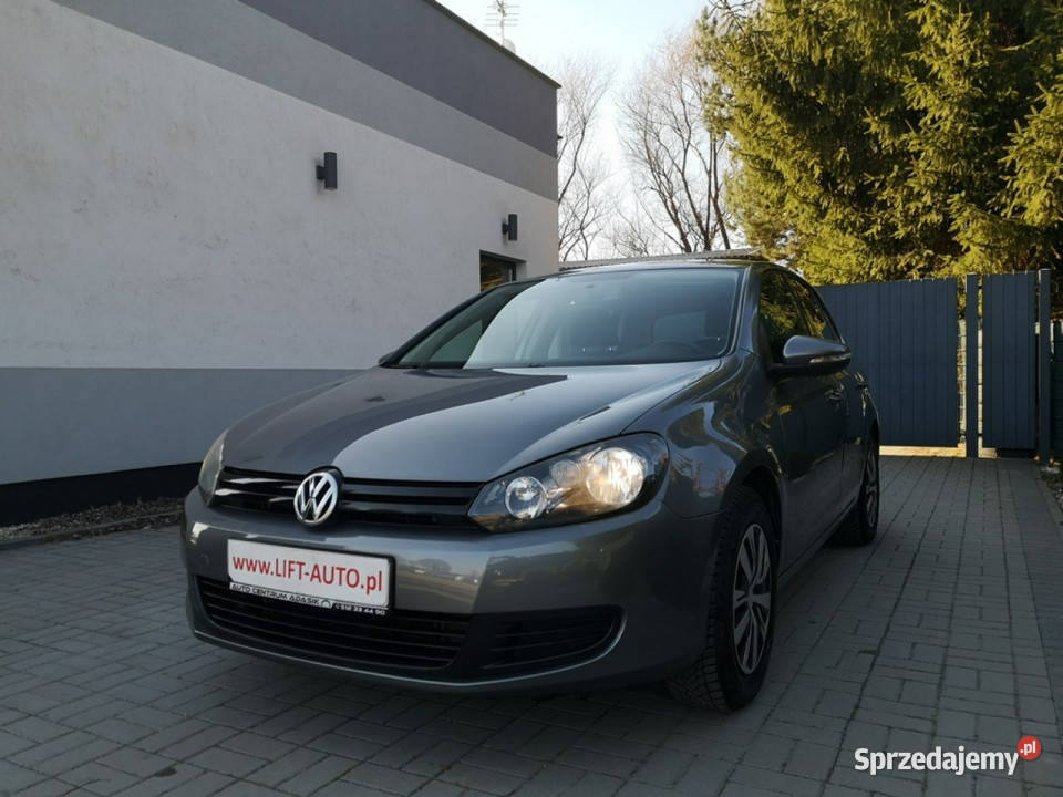 Volkswagen Golf 12 TSI 105 Klimatyacja Isofix klimatyzacja Strzegom