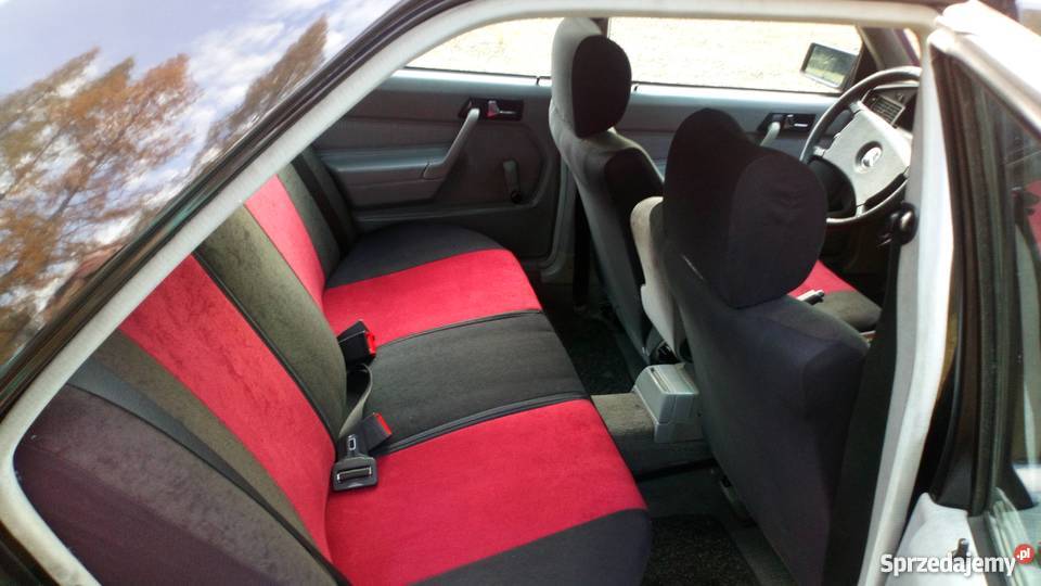 Sprzedam ładnego Mercedesa 190 E radio Golcowa sprzedam