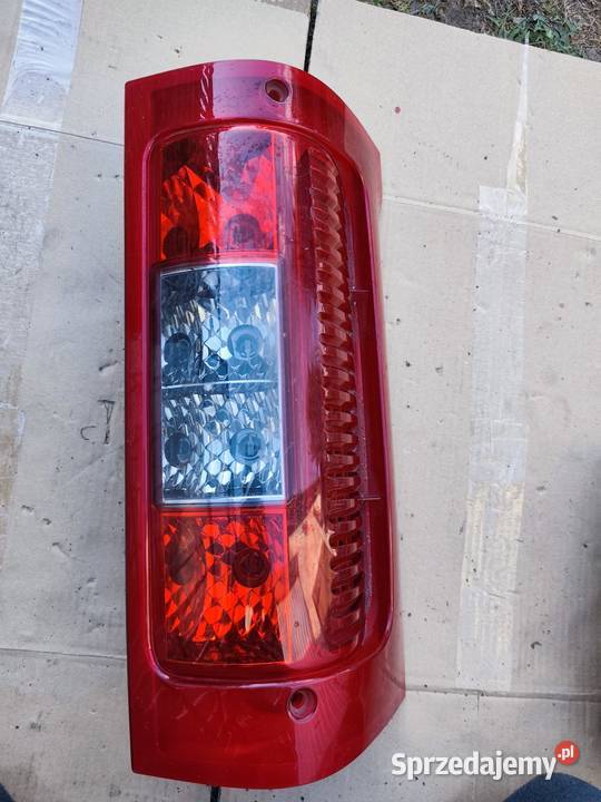Lampa prawy tył pasuje do różnych modeli aut Jabłonowo Pomorskie