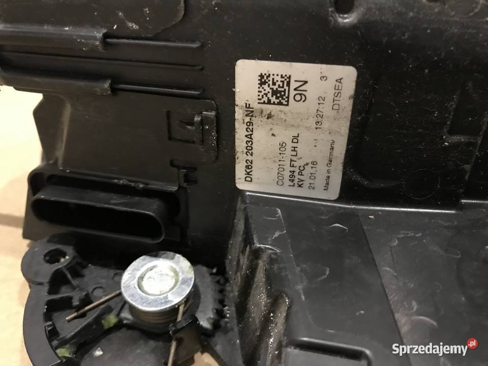Zamek z dociągiem Lewy Przód Range Rover L494