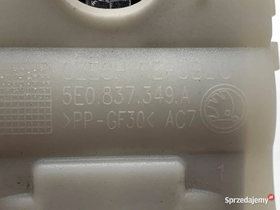 KLAMKA ZEWNĘTRZNA LEWY TYŁ SKODA FABIA III sprzedam