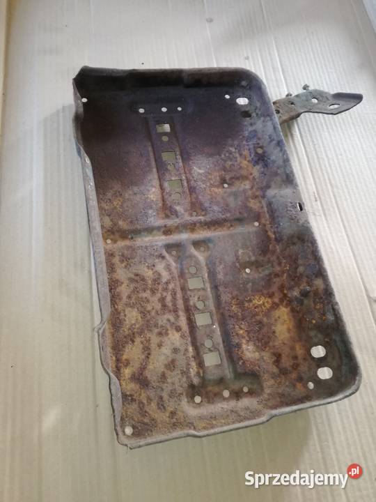 Podstawa akumulatora Mercedes w123 Części samochodowe lubelskie