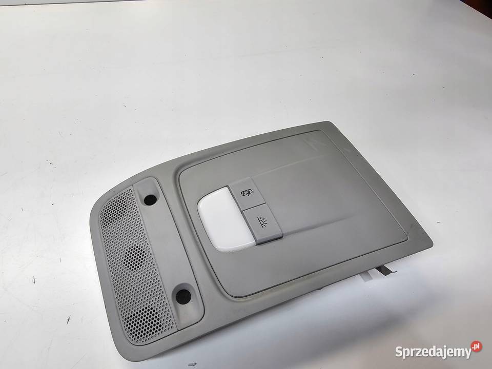 LAMPKA PODSUFITKI LED AUDI A3 8V A1 Q3 Przystajń