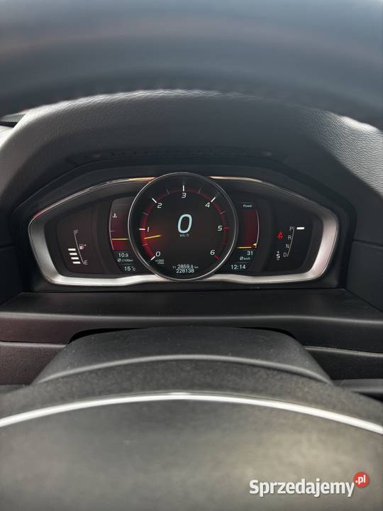VOLVO XC70 D5 SUMMUM