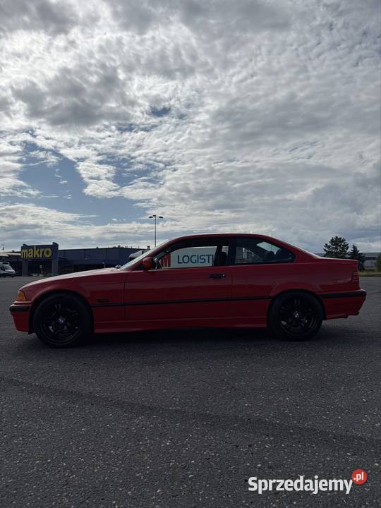 BMW e36 coupe 316i klimatyzacja Pełny serwis ASO nieuszkodzony Motoryzacja Sosnowiec sprzedam