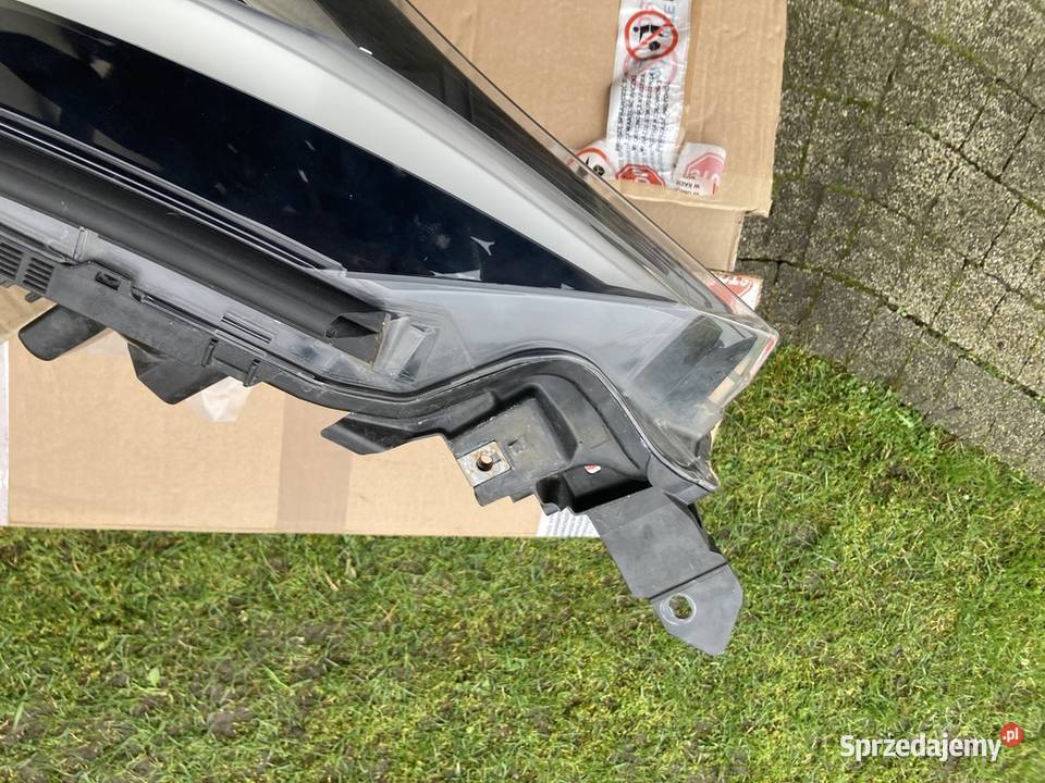 Uszkodzona Lampa Full Led Lewa strona Toyota CHR Kędzierzyn-Koźle sprzedam