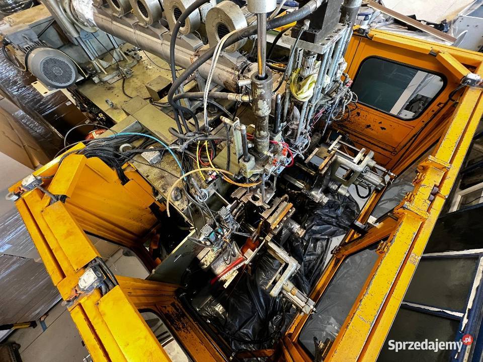 Maszyna do rozdmuchu wydmuchiwarka z ekstruderem Produkcja Białogard