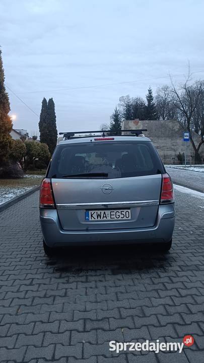 Opel Zafira 19cdti 150 7osob manualna Skawina
