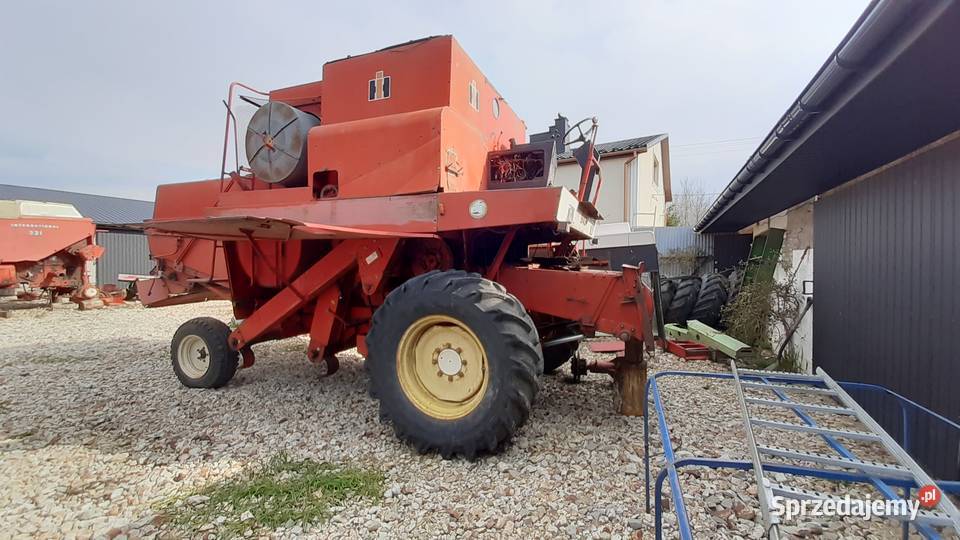 Kombajn Claas International Massey Ferguson John Ostrowiec Świętokrzyski