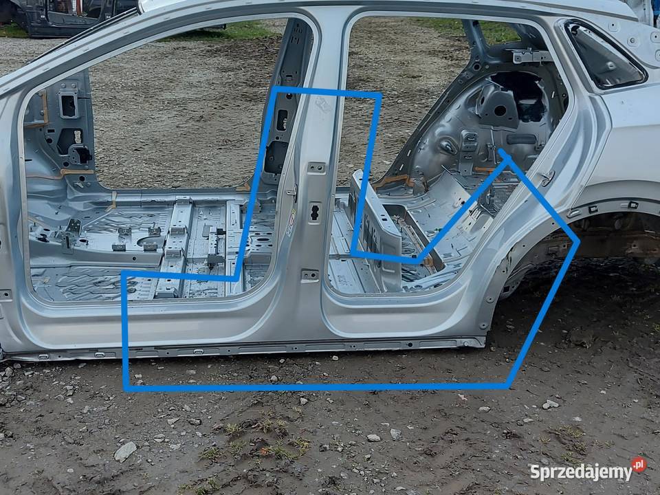VW ID4 11A 2024r SUV 5D SŁUPEK LEWY ŚRODKOWY dolnośląskie