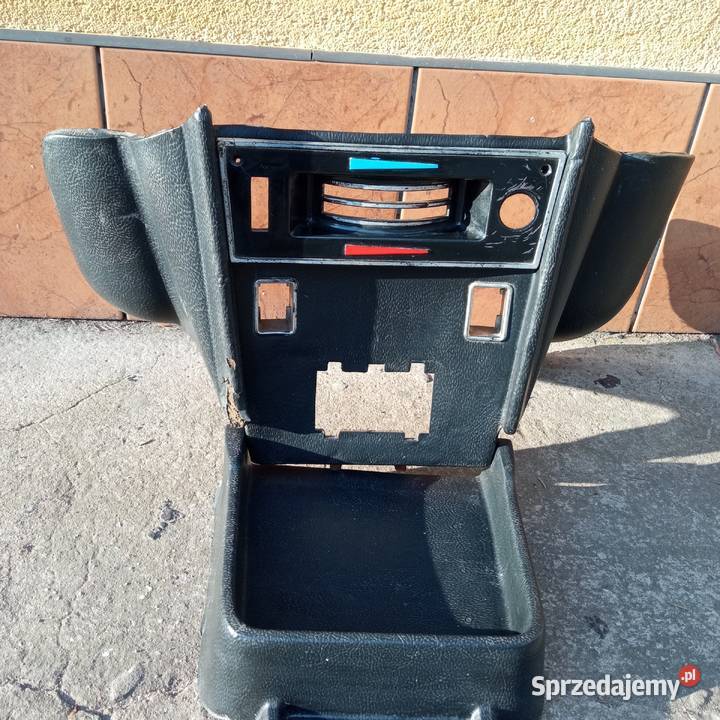 Konsola środkowa Fiat 125p Wyposażenie wnętrza Ryki sprzedam