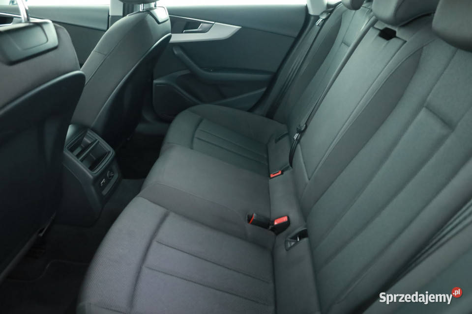 Audi A5 35 TFSI 181321km Piaseczno sprzedam