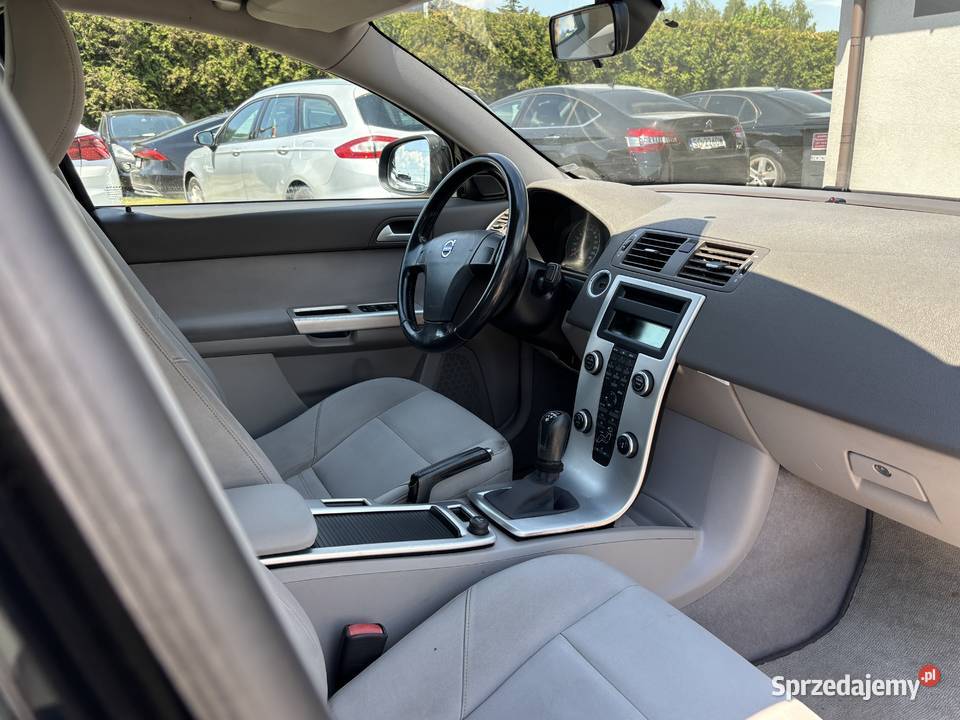 Volvo S40 2011r Polski Salon I właściciel czarny S40 Paniówki