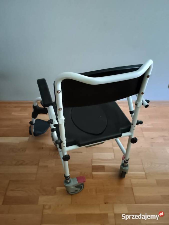 Prysznicowotoaletowy wózek transportowy 3w1 Izdebki