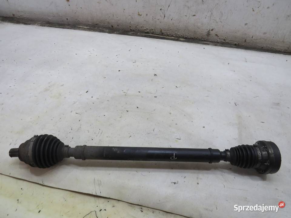 PÓŁOŚ PRAWA PRZÓD 16 TDI PASSAT B8 3Q0407272BP