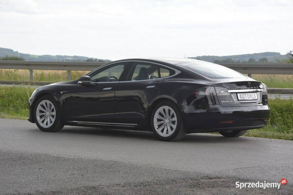 Tesla Model S Tesla Model S D75 4x4 panorama podkarpackie