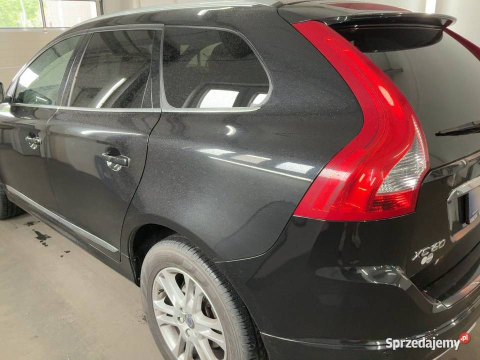 Volvo Xc60 20 d3 150SummumManual Ostrowiec Świętokrzyski