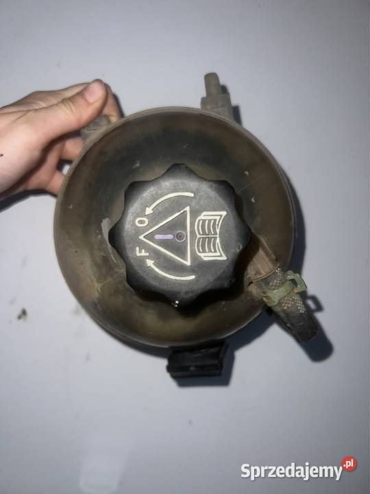 Zbiorniczek wyrównawczy Peugeot 307 20HDI Ostrzeszów
