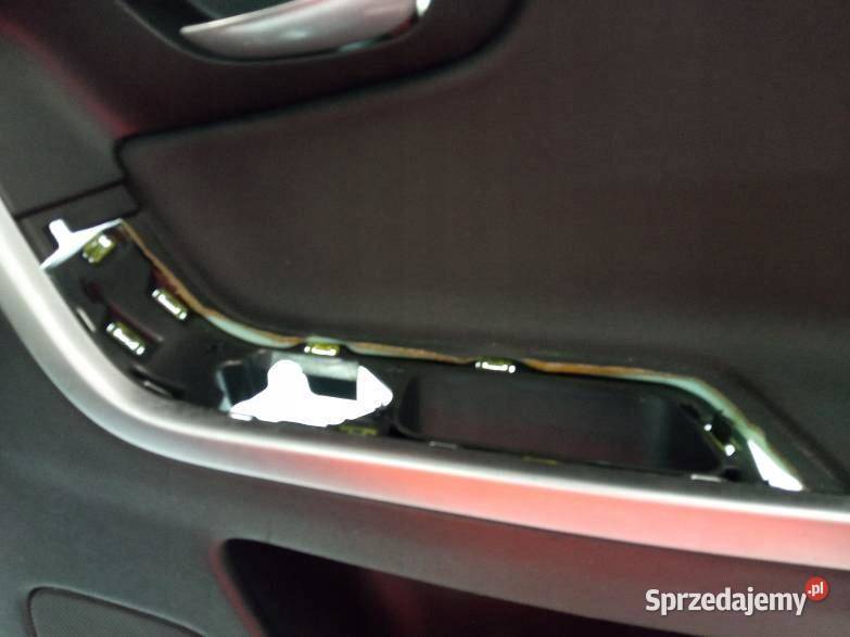 TAPICERKA BOCZEK PRAWY TYŁ Volvo XC 60 I 2008