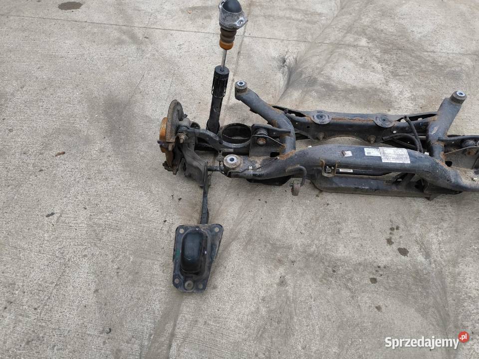 SANKI WÓZEK TYŁ KOMPLET AUDI A3 8V QUATTRO SEDAN osobowe Pasy przednie i tylne śląskie sprzedam