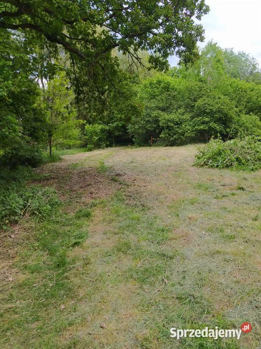 Działka budowlana z linią brzegową Gronów