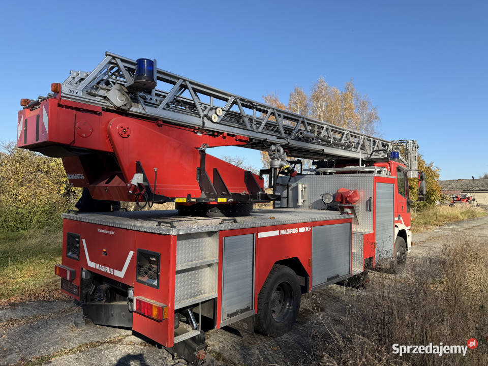 Wóz strażacki IVECO MAGIRUS FF150E 25 985 Pozostałe Grodziec