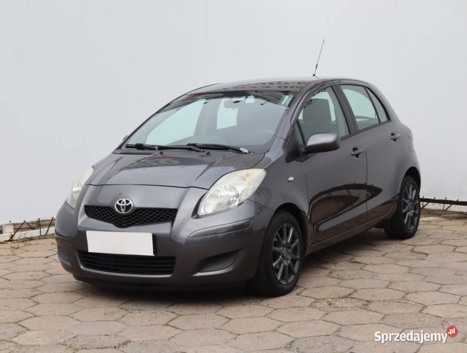 Toyota Yaris 133 Dual VVTi Łódź