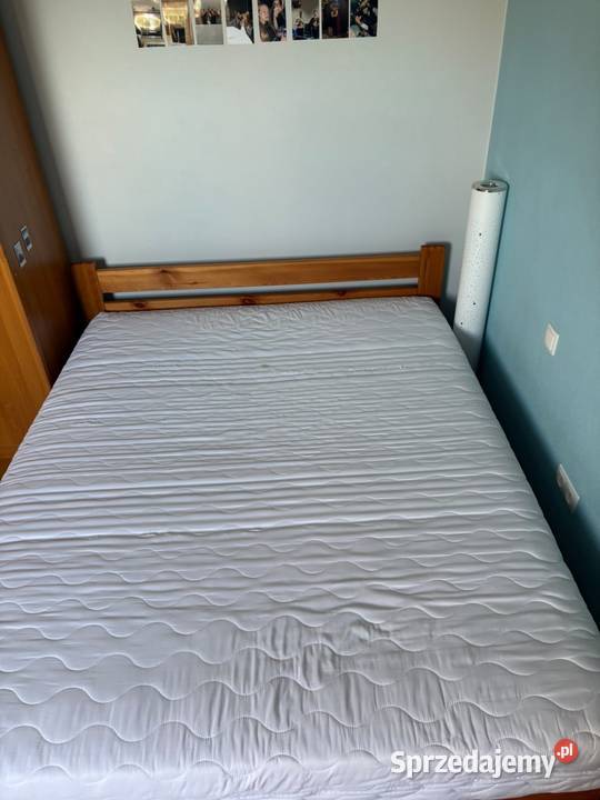 Łóżko drewniane 160x200 plus stelaż i materac Krapkowice