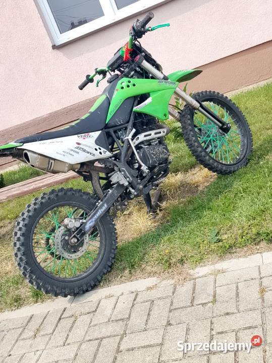 Sprzedam Crossa defender Sanniki