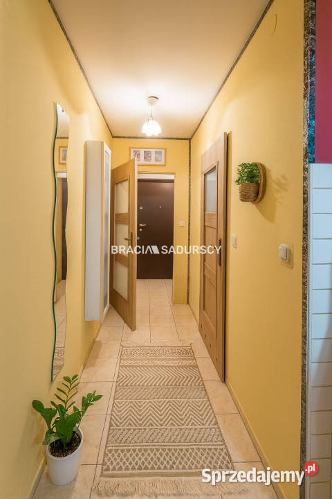 Mieszkanie 2444m2 1 pokój Kraków Topazowa blok małopolskie