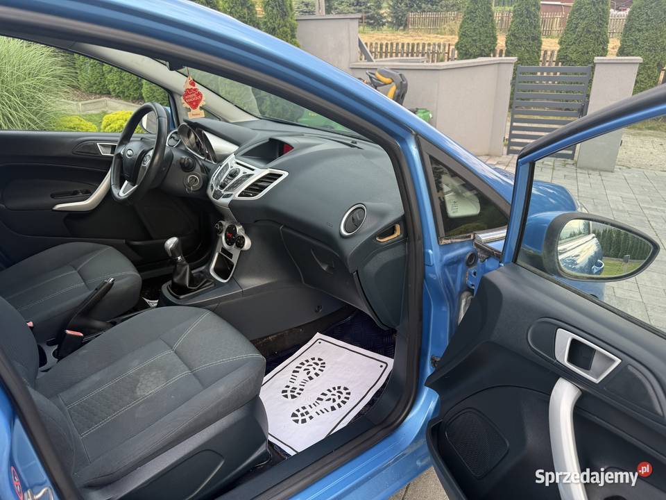 Ekonomiczny Ford Fiesta Klimatronic Fiesta Rzeszów sprzedam
