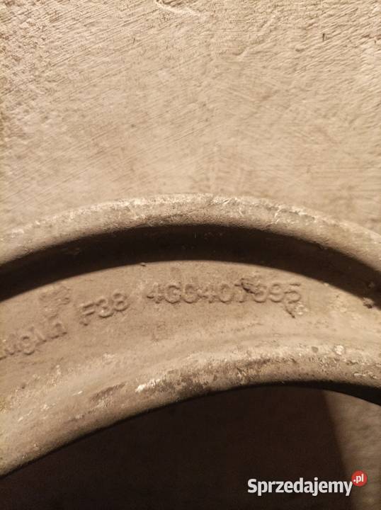 4G0407695 Audi A4 B8 A6 C7 Wahacz lewy przód śląskie Skoczów