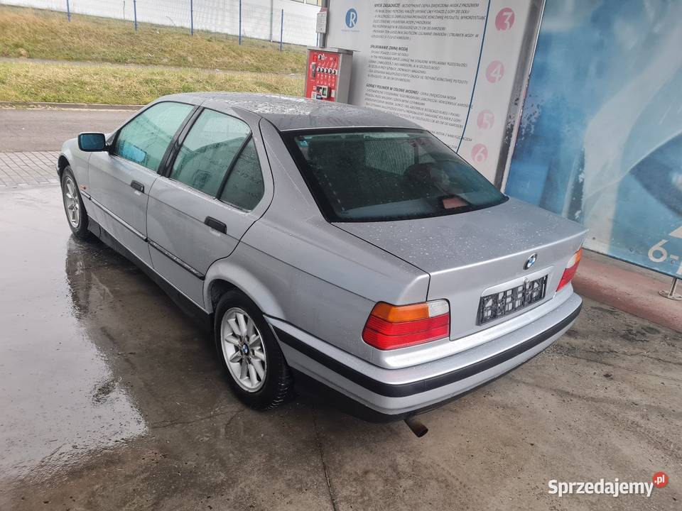 BMW E36 100 manualna Seria 3