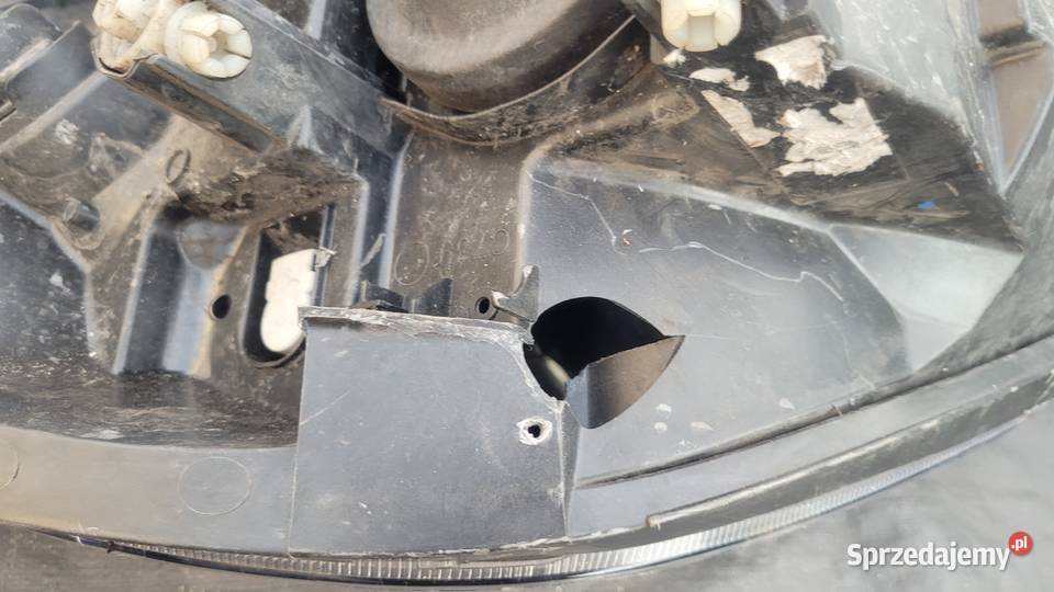 FIAT PUNTO EVO 09 LAMPA PRZÓD PRAWA EUROPA Ruda Śląska sprzedam