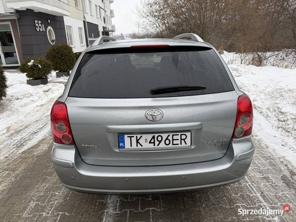 Toyota Avensis 2008 Lift Kombi HAK nawigacja świętokrzyskie Kielce sprzedam