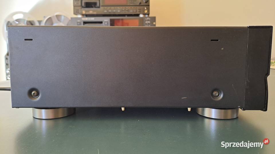 Magnetofon cyfrowy DAT Sony DTC790