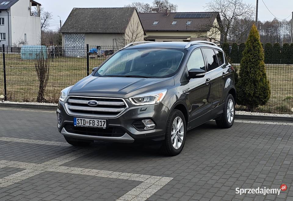 Ford Kuga Titanium 15 Benzyna bogate wyposażenie