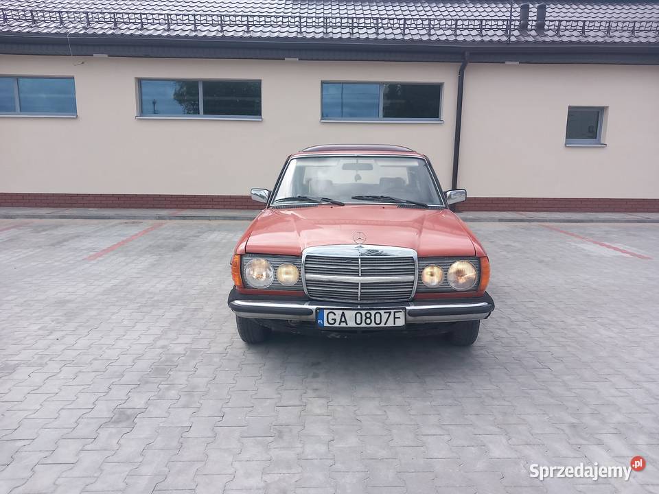 Mercedes Benz W123 24 diesel 1978 Mercedes-Benz warmińsko-mazurskie Morąg