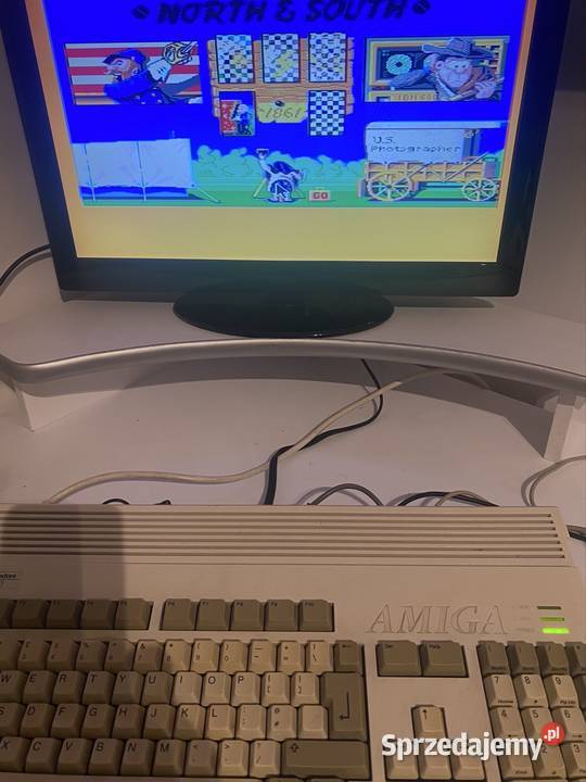 Amiga 1200 z karą turbo zestaw gotowy Commodore łódzkie sprzedam