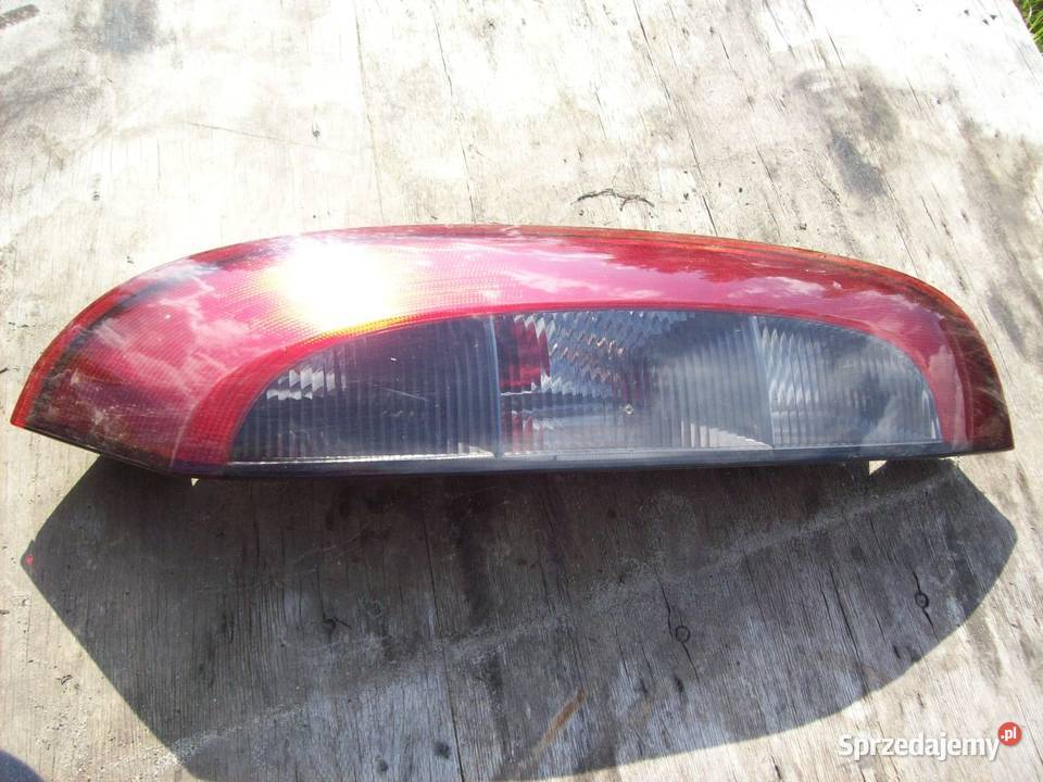 Corsa C Lampa tyl tylna prawa lewa Oryginal