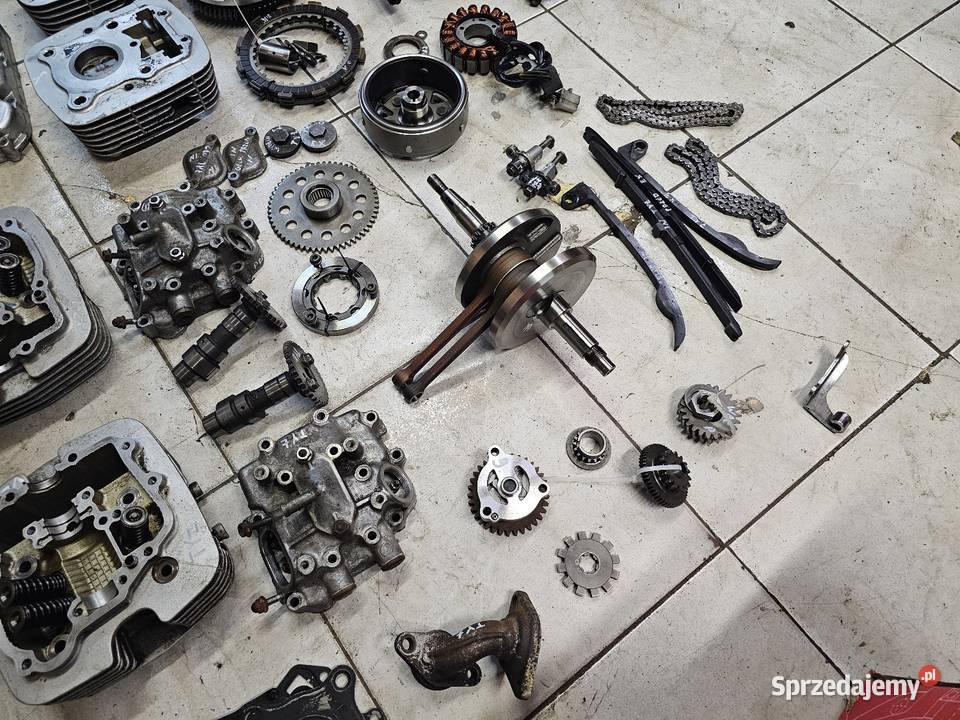 Suzuki VL 125 Intruder silnik części wał głowica Jelenia Góra