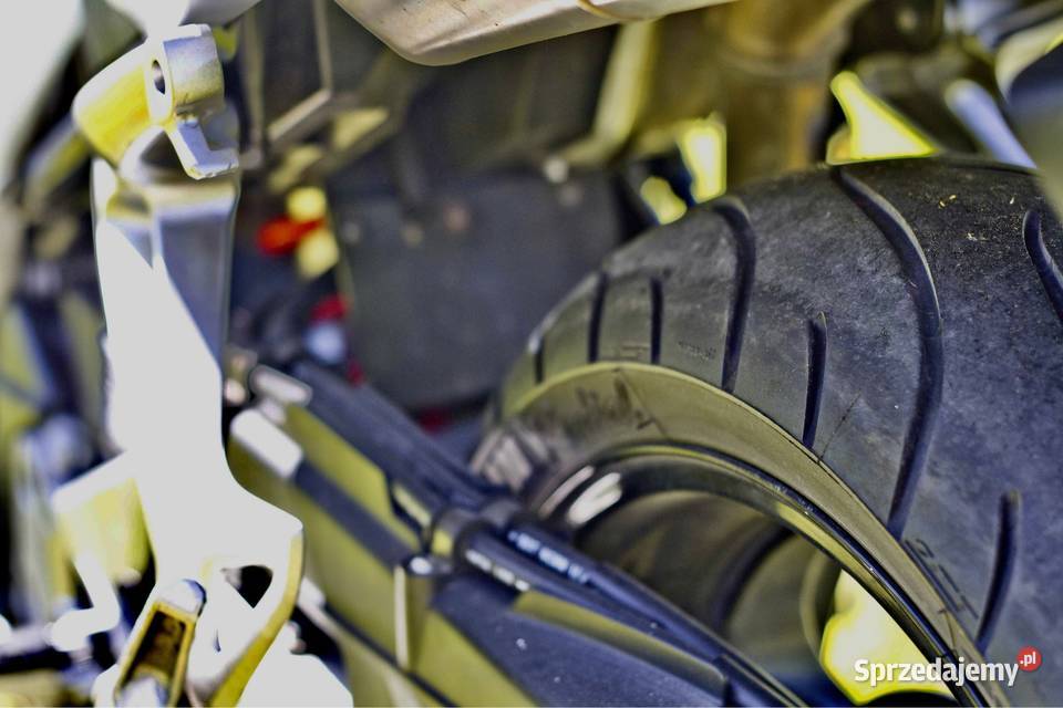 Honda VFR 800 F2 VTEC czterosuwowy Wąbrzeźno