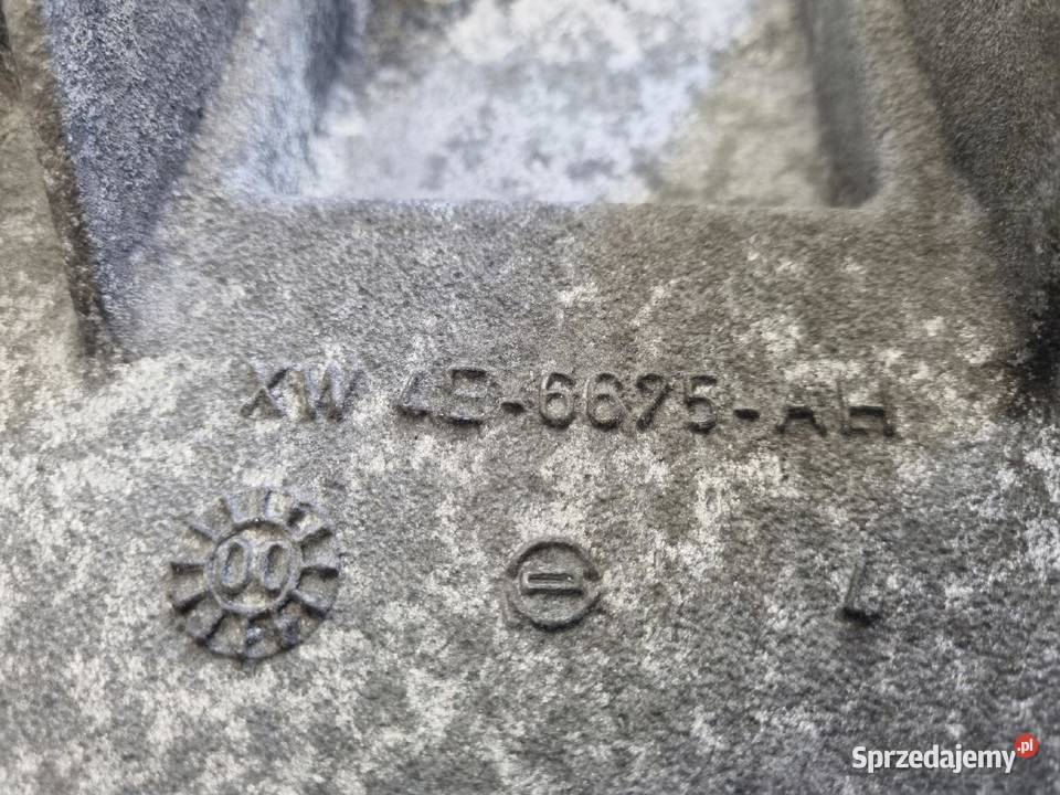 MISKA OLEJU olejowa XW4E6675AH Jaguar SType 30 osobowe sprzedam