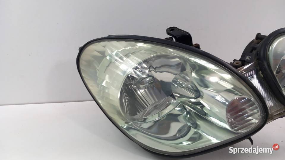 LEXUS GS300 LAMPA PRZÓD PRAWA Zbierkowo