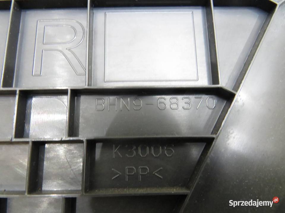 OSŁONA PROGU PRAWY PRZÓD MAZDA 3 BM 13 BHN968370 osobowe Podszybia